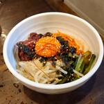 炭火焼肉 にく式 - 