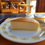 燕山荘 - ベイクドチーズケーキ