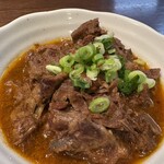 炭火焼肉 にく式 - 煮込み