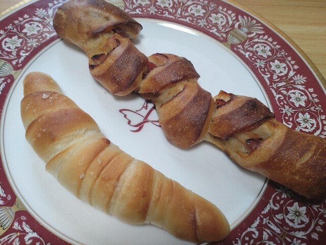 Girafe TRAIN DEPOT - 富沢（パン）の写真