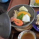 民宿しらい - 銅板焼って豪華になるね　お野菜あまい　海老ぷっくり