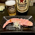 もつ焼き てしまや - タンナマ