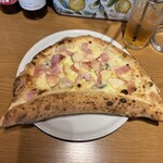 ピッツェリア トラットリア ダ オカピート - 完熟した桃は皮ごと頂ける　包み焼き部分も美味しすぎて感動