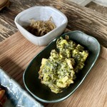 御厨 - 野沢菜の天ぷら・小鉢 きんぴら