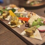 カールヴァーン トウキョウ - シーフード・ケバブ・プレート（8pieces 3,300円）