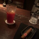 バー・ラ・ユロット - 