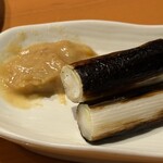 旬彩酒庵 おねぎや - ７）《名物》千寿ねぎの黒焼き