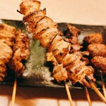 個室居酒屋 博多串焼き＆肉寿司食べ放題 ふくとら - 