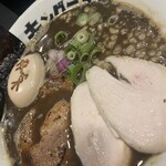 煮干しラーメン キングニボラ - 鳥チャーシューアップ