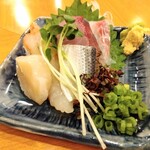 ごきげん酒場 ひょっとこ - 魚河岸ごきげん3種盛り