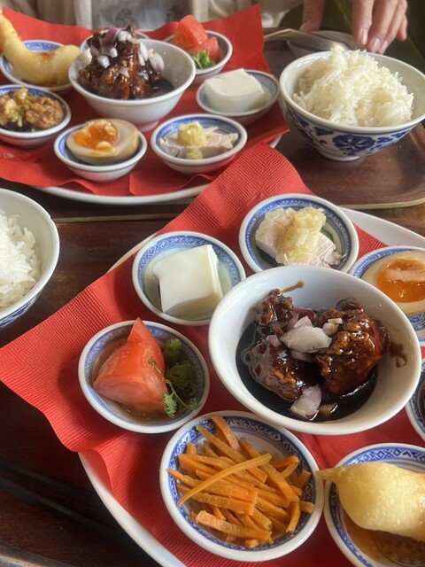 SIK eatery うつぼ公園店 （シック イータリー【旧店名】CAFE