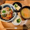 喰呑をかし - 奴豆腐のお醤油もこだわりを感じます♪