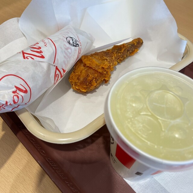 Kentucky Fried Chicken Ion Sapporo Motomachi Ten - Shindo Higashi