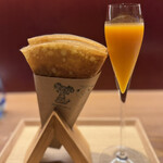 ドッグルハウス - クレープと静岡産みかんジュース　美味しかった