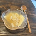 台湾 席茶 蓮月庭 - 豆花