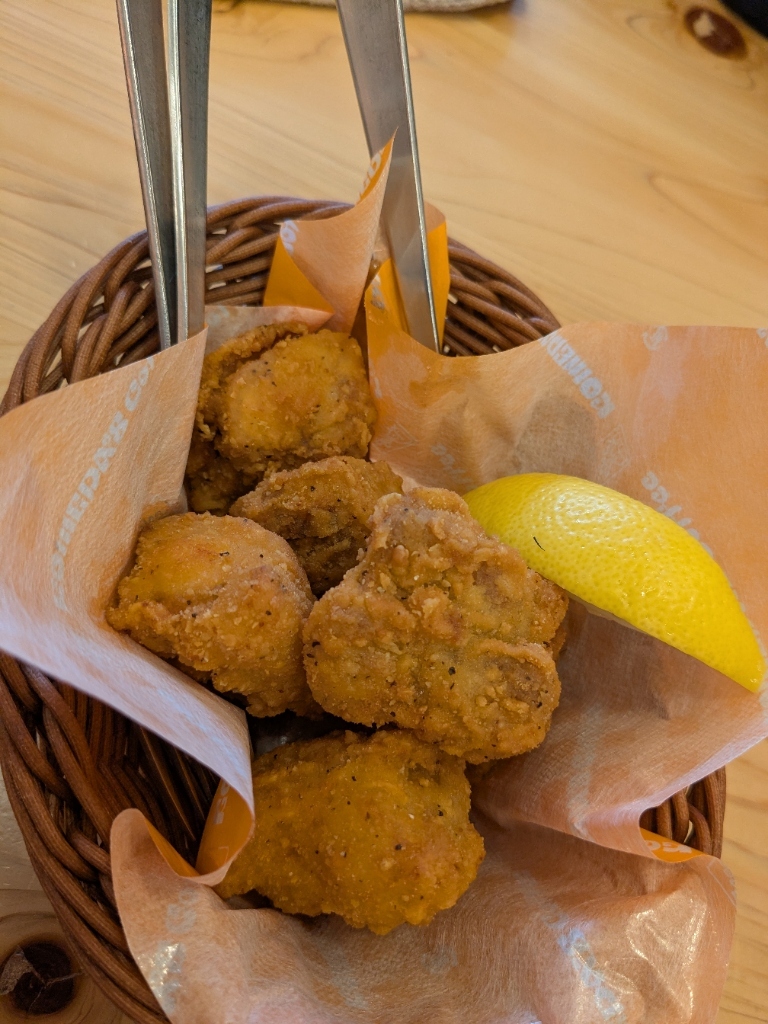 Apple - こめだべよ Integrated Large Electric Pneumatic Forklift | Assembled in