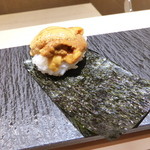 喜一 - うには、こうして海苔でまいて。