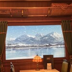 食堂車レストラン 黄昏号 - レストラン内車窓