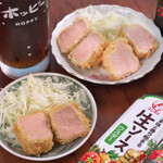 アゲダチ - 名物！！1切れ100円の1口ヘレカツ