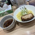 黒豚とんこつ金田家 - 