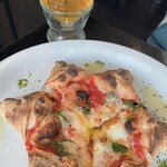 Pasta&Pizzeria Creo - マルゲリータ(モッツァレラ・バジル)¥1480+星ピザに変更(耳にクリームチーズ)¥300