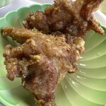 ゑびな飯店 - カリカリジューシー＆味付けがすこぶる旨い鳥唐揚げ