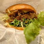 モスバーガー - 【数量限定】黒毛和牛の肉盛りバーガー