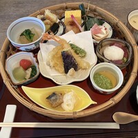 浅草むぎとろ 本店 - 平日限定 季節の籠盛り4,400円