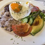 GRANDMIRAGE WHOLE NOTE CAFE - 