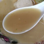 武蔵屋食堂 - スープの感じ