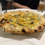 PIZZA LINDA - ズッキーニはサービスかも　嬉しい