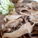 そば処 東亭 - 親鳥スライスもたっぷり‥