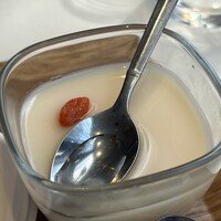 四川名菜 川府 - かなり美味しい杏仁豆腐