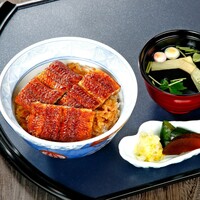 ミニうな丼（鰻3切・ご飯200ｇ・吸物付）