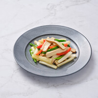 五香豆富干とセロリの塩炒め