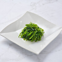 季節青菜のガーリック炒め