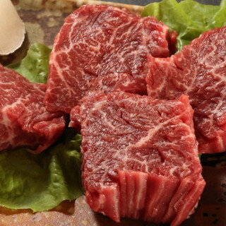 厳選黒毛和牛を使用！極上のお肉をたっぷりと召し上がれ◎