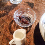 ムーン ファクトリー コーヒー - チョコ・クリーム