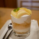 あさぎやみたけ - 桃のパフェ