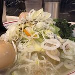 蒙古タンメン中本 - 野菜アップ