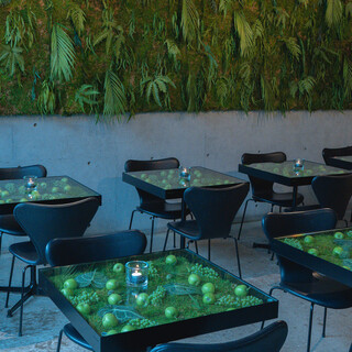 ニコライ・バーグマンがプロデュース◆彩り豊かなフラワーカフェ