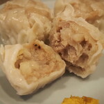 豚中華 大阪焼売珍 - 蒸焼売