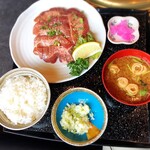 山形牛ステーキ＆焼肉 かかし - 牛タンランチ