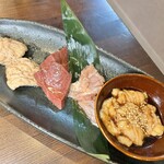 炭火焼肉 にく式 - 
      ⭐︎ホルモン盛り合わせ