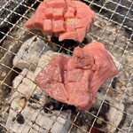 炭火焼肉 にく式 - 