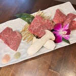 炭火焼肉 にく式 - ⭐︎イチボ、上カルビ、ランプ