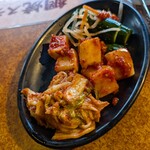 七輪 - キムチ盛り合わせ