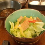 旬彩 天ぷら 心来(しんら） - サラダのドレッシングに工夫があり、凄く美味しい！