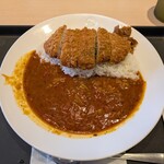 松のや - たっぷりトマトのロースかつハヤシライス、みそ汁はつきません