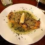 ロス・シティオス - カジキマグロの鉄板焼き、ニンニクオイルソース